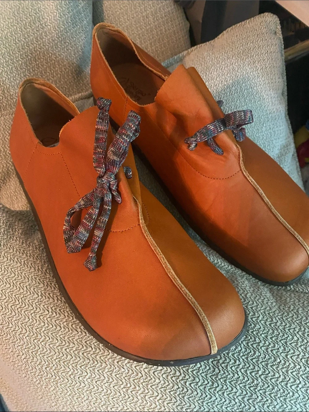 Women’s Casual Leather Slip-on Shoes in Amarillo